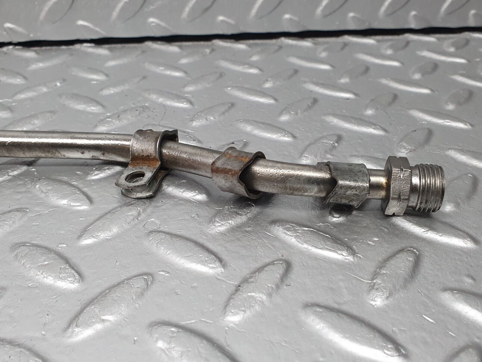 41197 Mercedes-Benz W126 300SE Gearbox Oil Pipe Line