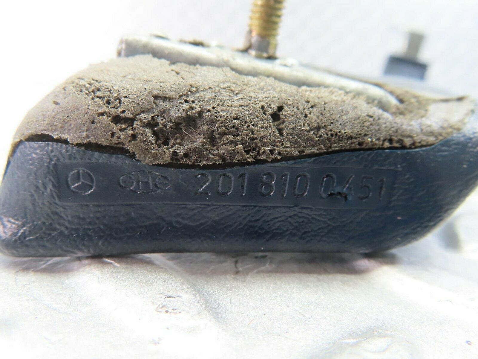 10355 Mercedes-Benz W201 190E Interior Door Handle Right Blue 2018100451