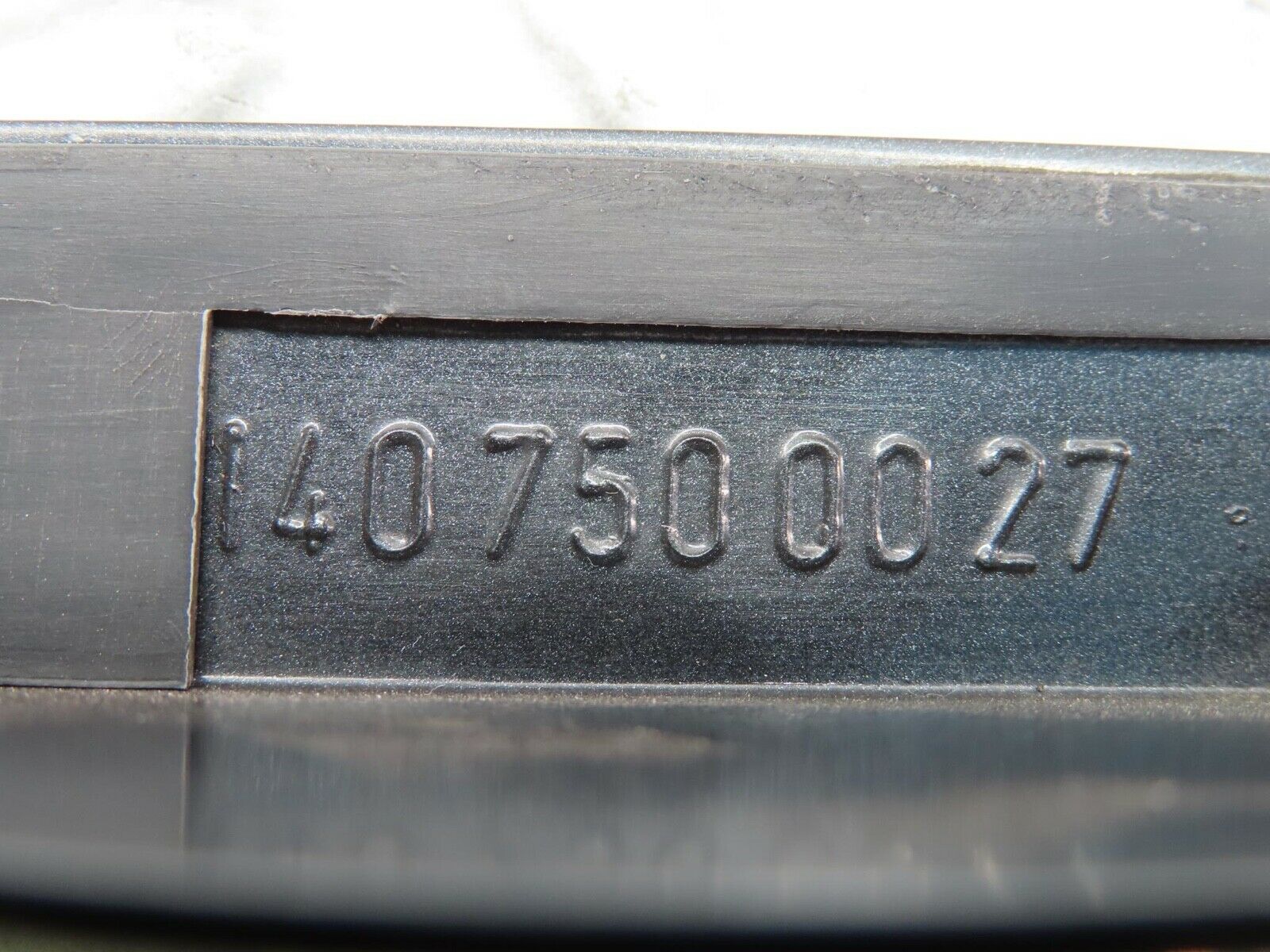 15152 Mercedes-Benz W140 S320 number Plate Light Trim 1407500027