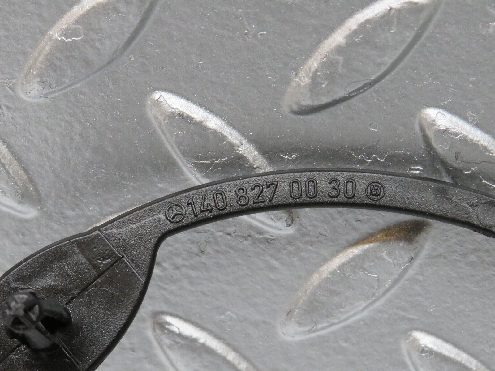 24966 Mercedes-Benz W140 S320 Speaker Mounting Ring 1408270030