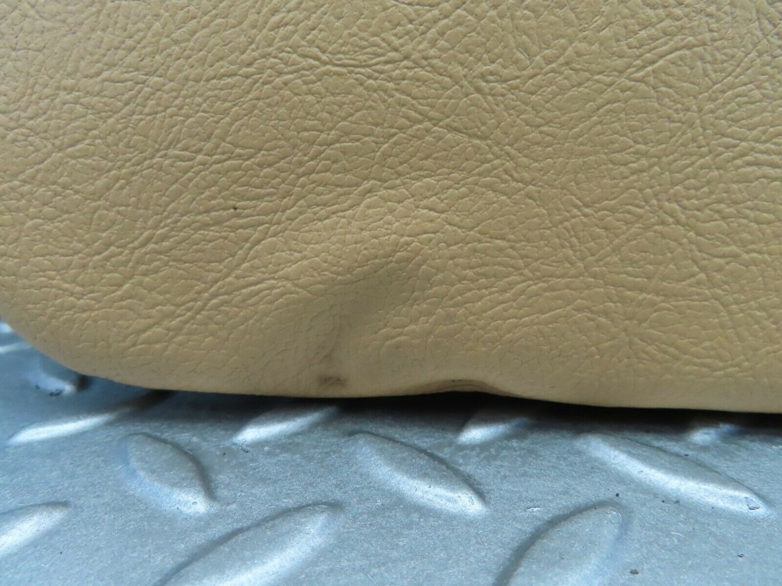 7884 Mercedes-Benz W115 220D Sun Visor Left Side