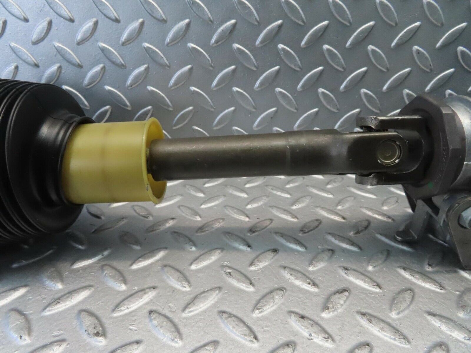 11273 Mercedes-Benz W221 S320 Steering Column 2214601716