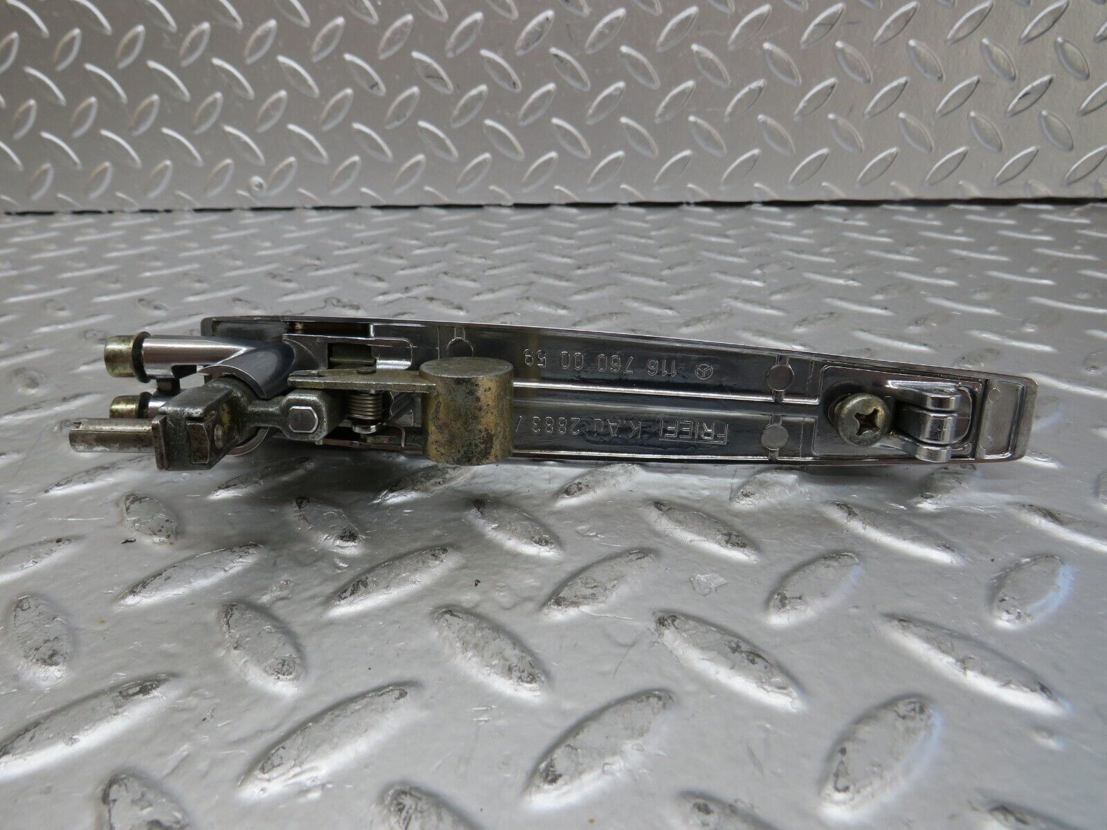 26084 Mercedes-Benz W116 450SE Chrome Door Handle Rear Left No Key 1167600059