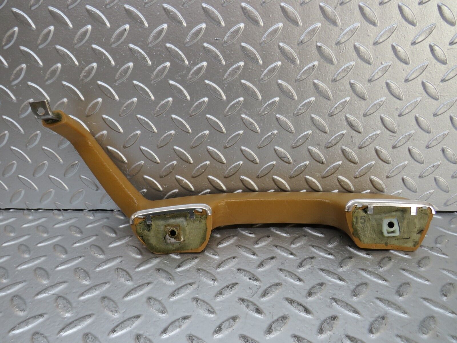 27218 Mercedes-Benz W123 280E Left Interior Door Handle Palomino 1239701701