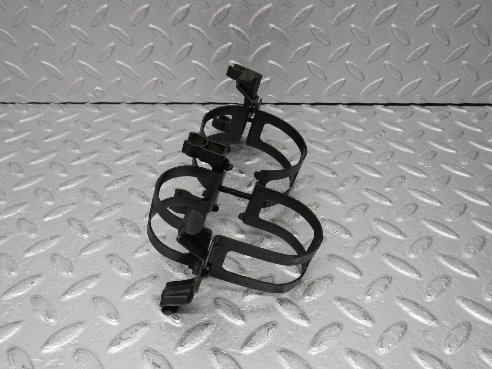 38640 Mercedes-Benz R129 280SL Coupe Fuel Pump Fuel Filter Holder Bracket