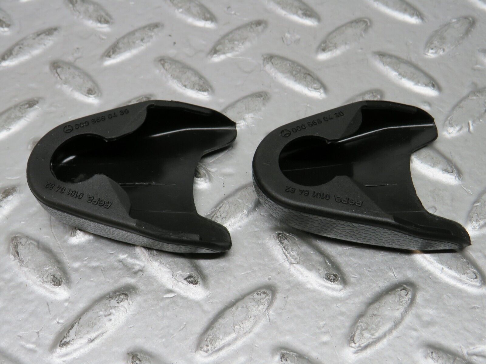 27325 Mercedes-Benz W123 280E Seat Belt Plastic Cap Pair 0008680430