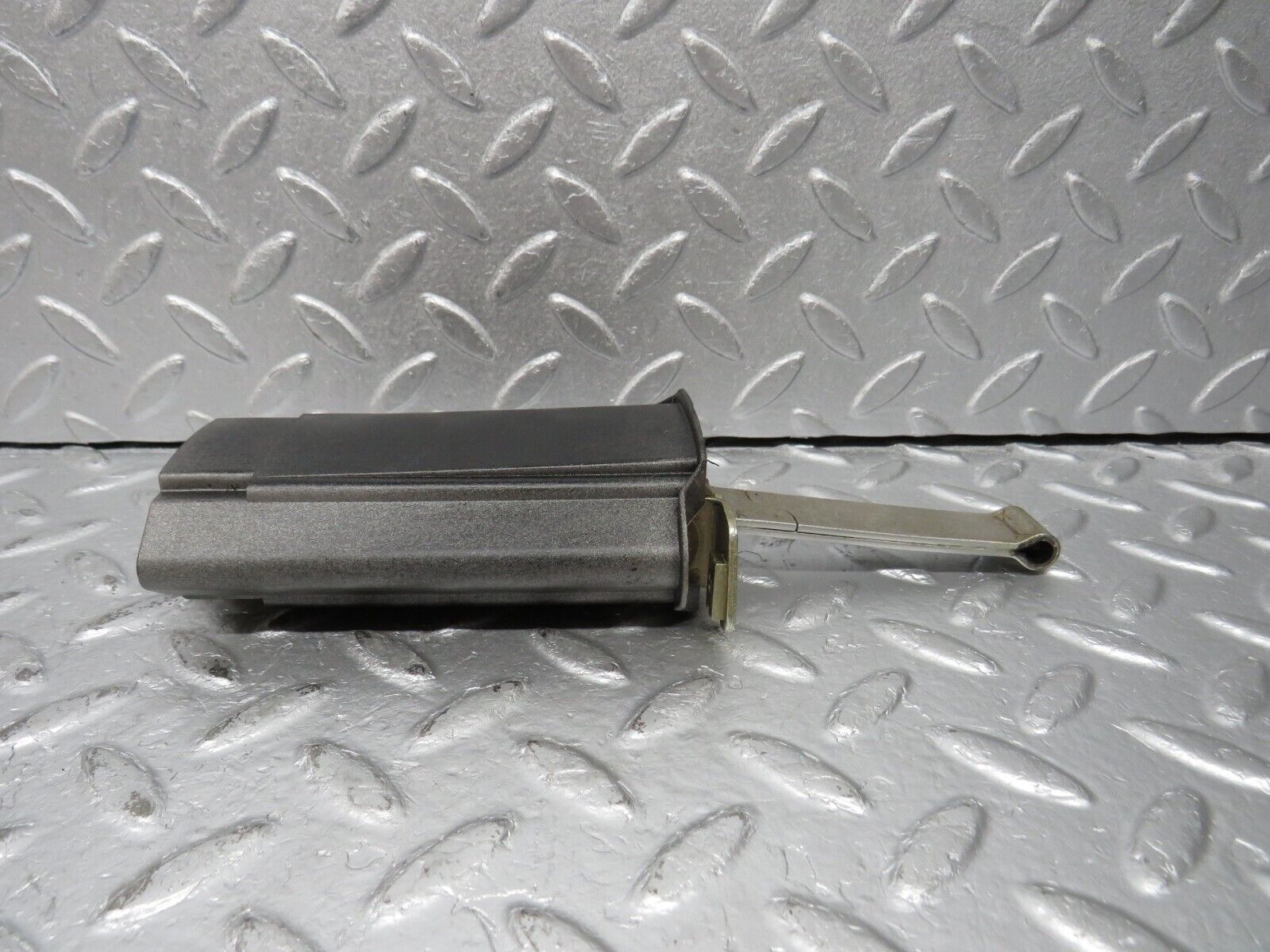 39469 Mercedes-Benz R129 320SL Coupe Door Safety Check Strap