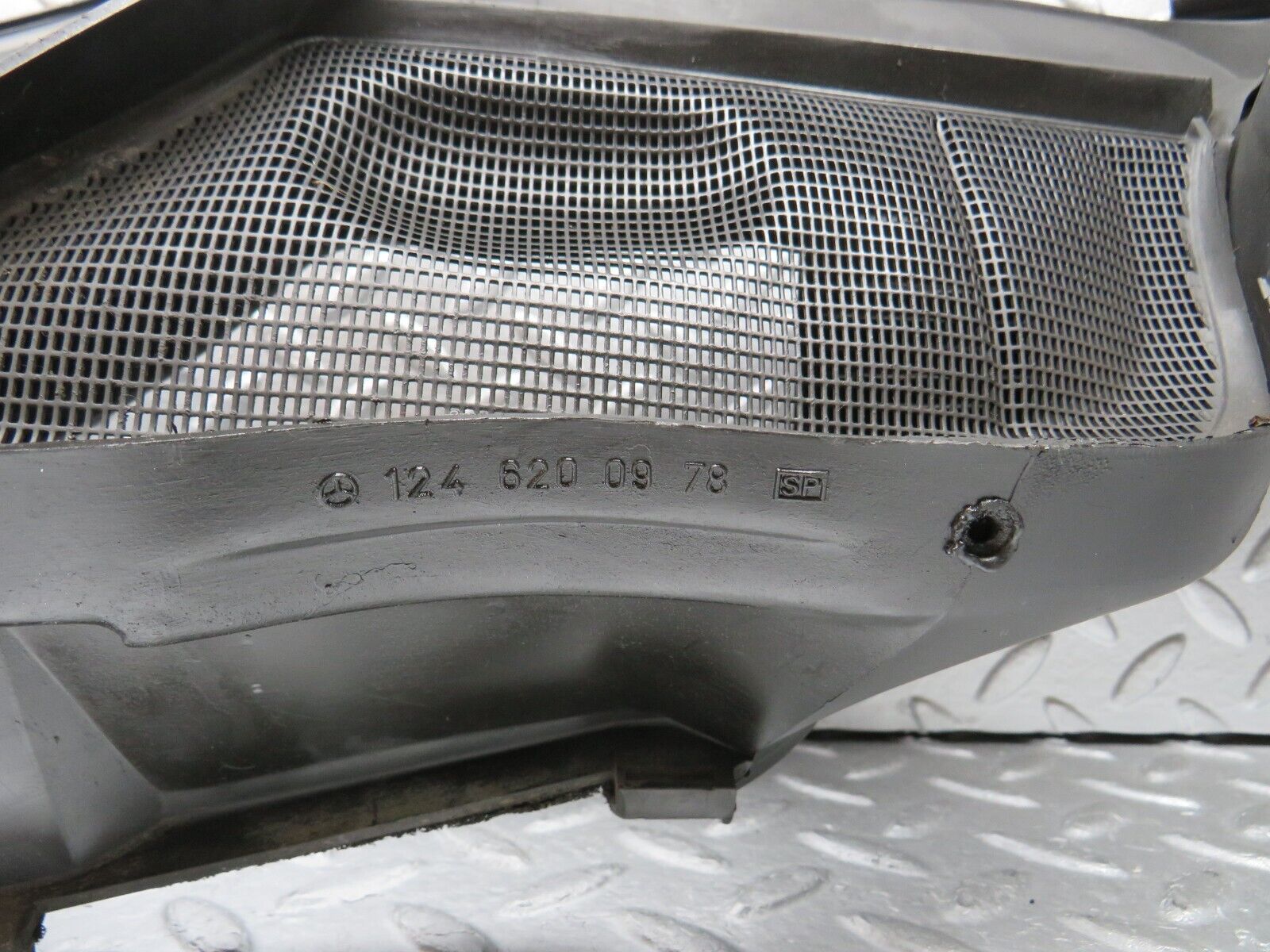 30452 Mercedes-Benz W124 230E Wiper Mechanism Cover Panel 1246200978