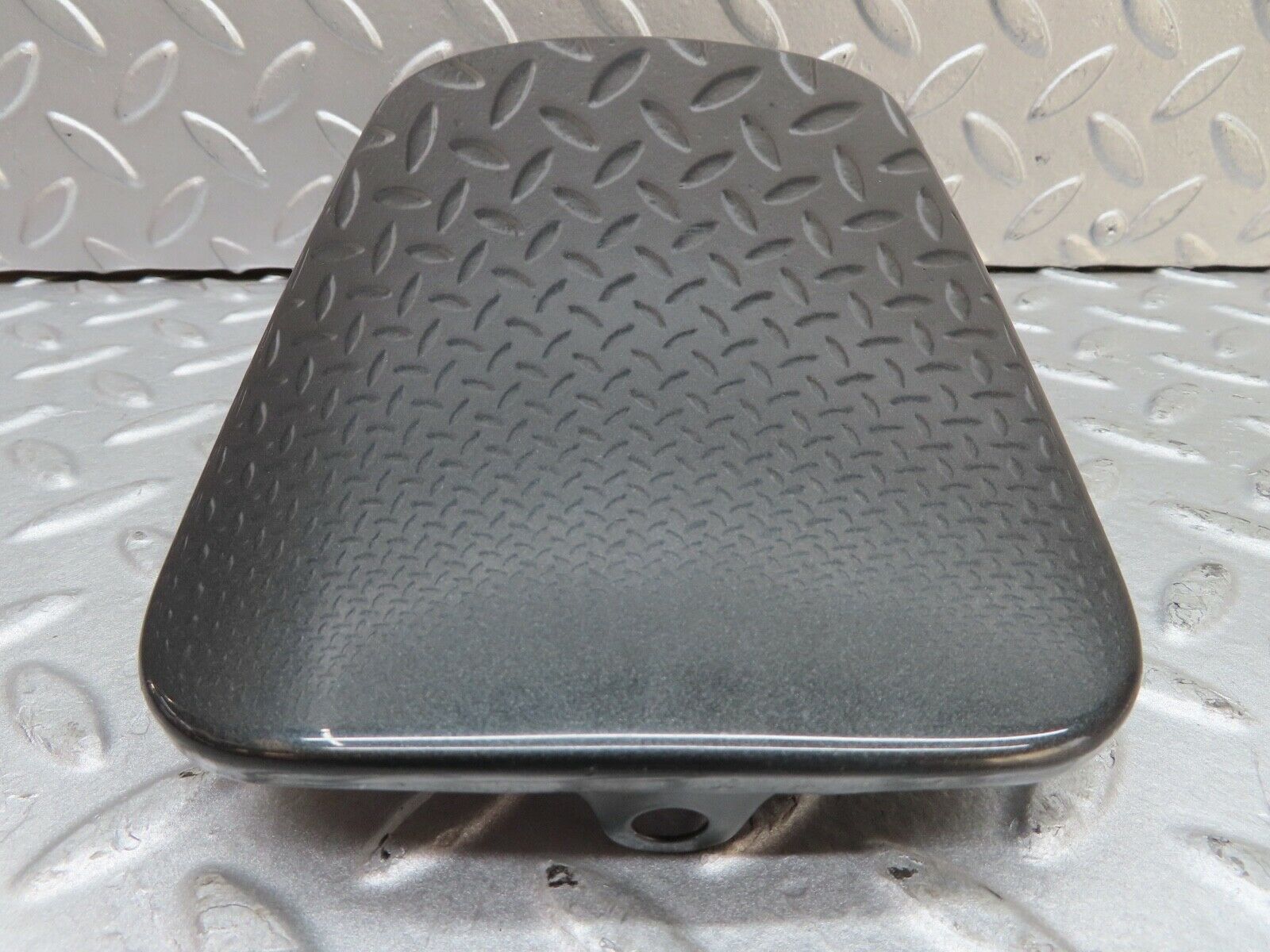 17429 Mercedes-Benz R129 300SL Coupe Fuel Tank Flap Cap 1295840939