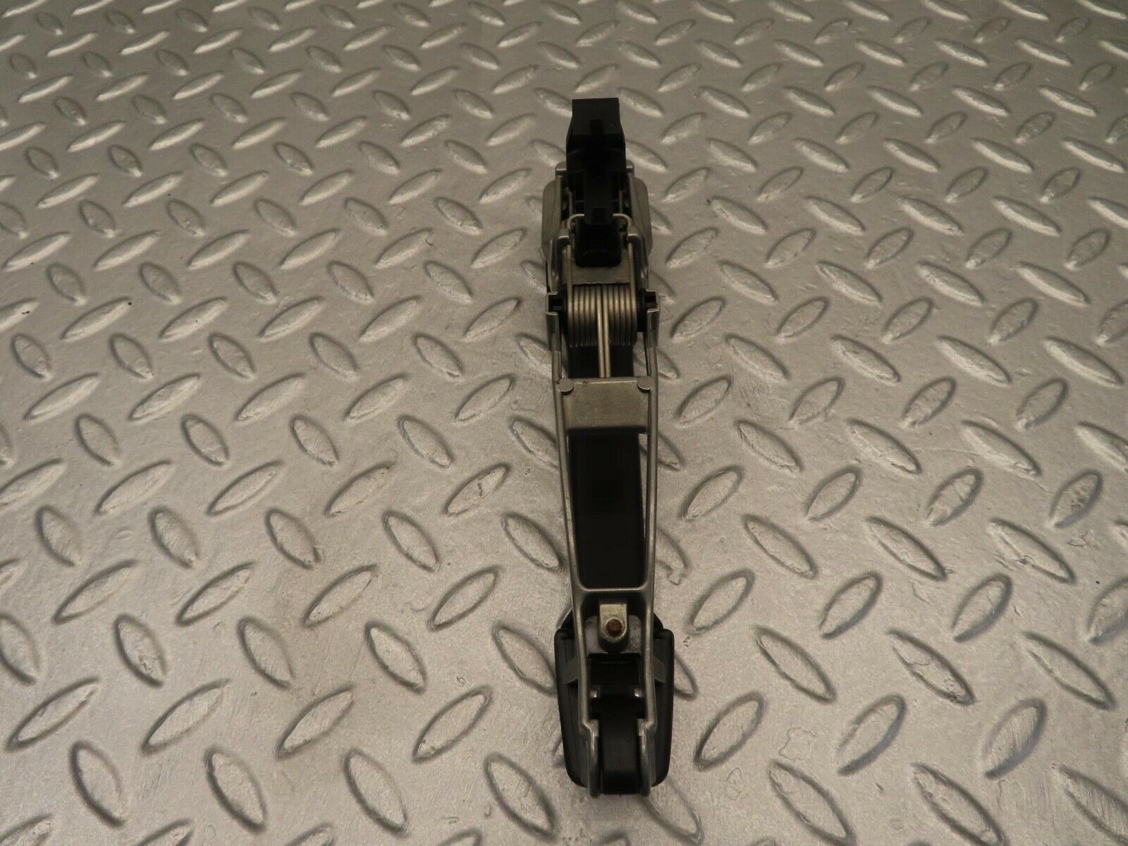 11825 Mercedes-Benz W201 190E Exterior Door Handle Rear Left