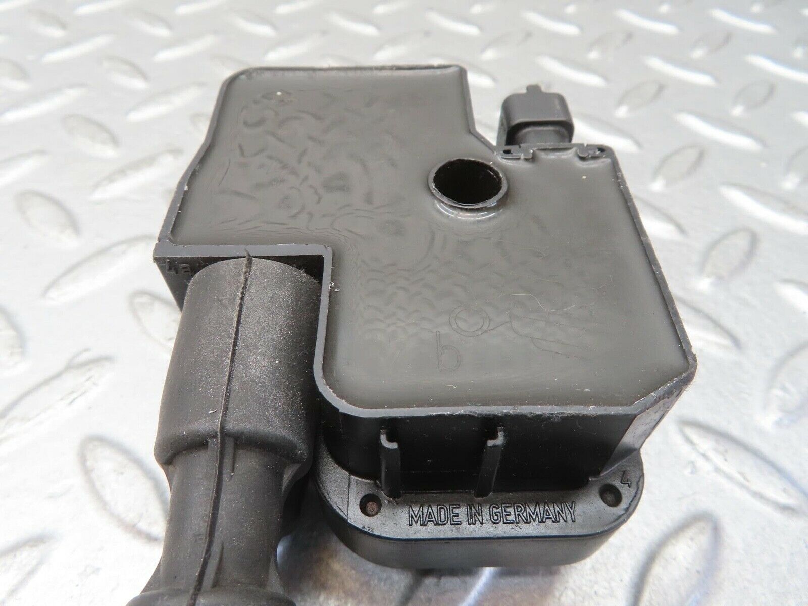 13405 Mercedes-Benz W220 S430 Ignition Coil 0001587803