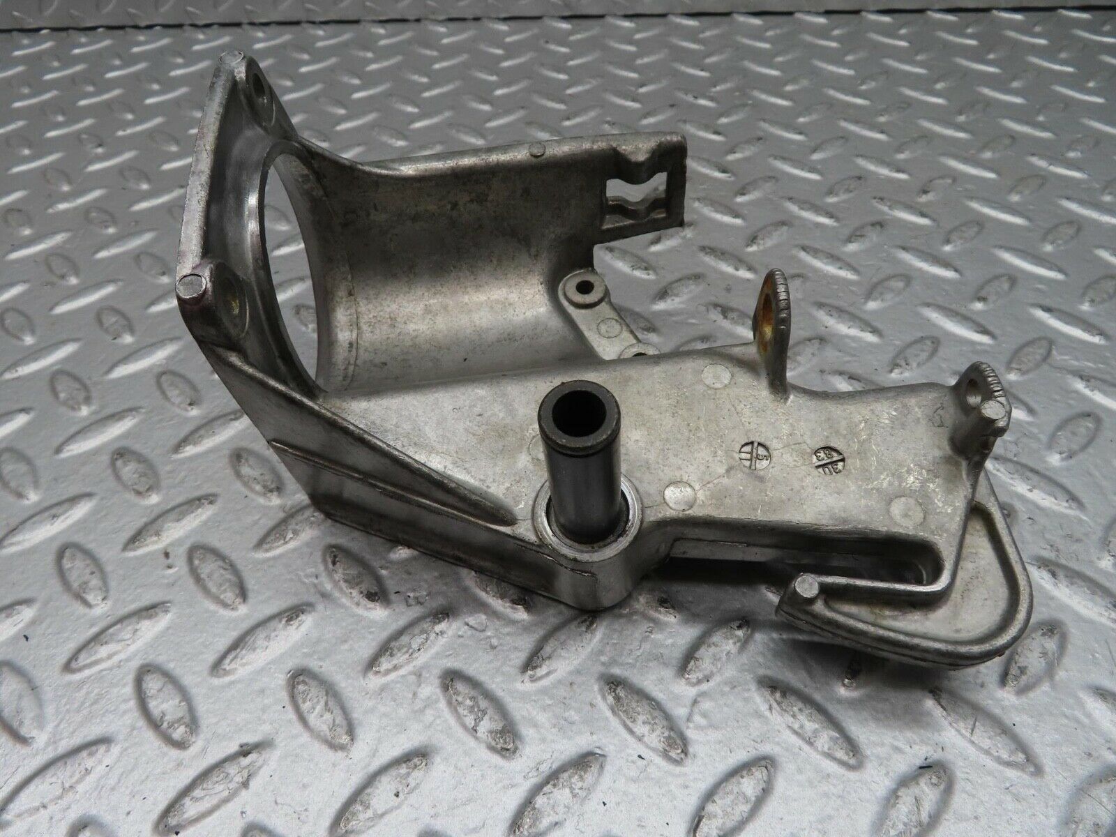 7018 Mercedes-Benz W123 230E Brake Pedal Bracket 1232900219