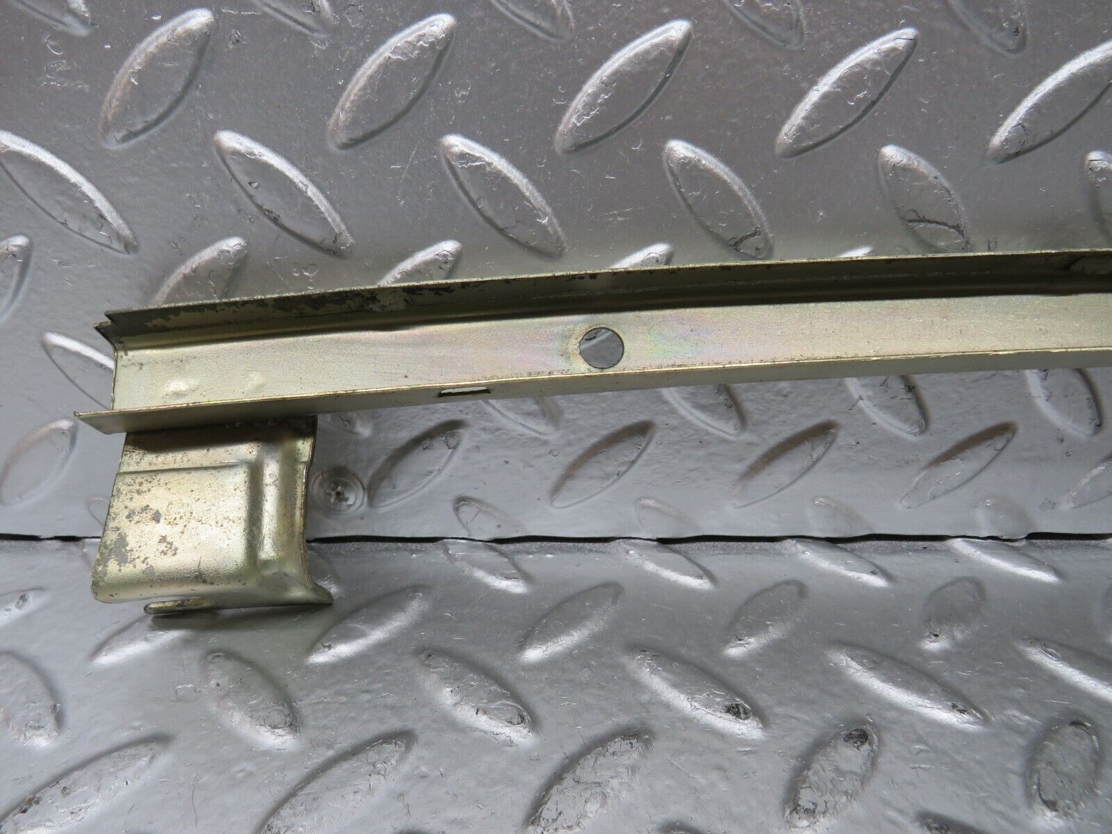 26977 Mercedes-Benz W123 240D Rear Left Door Window Channel