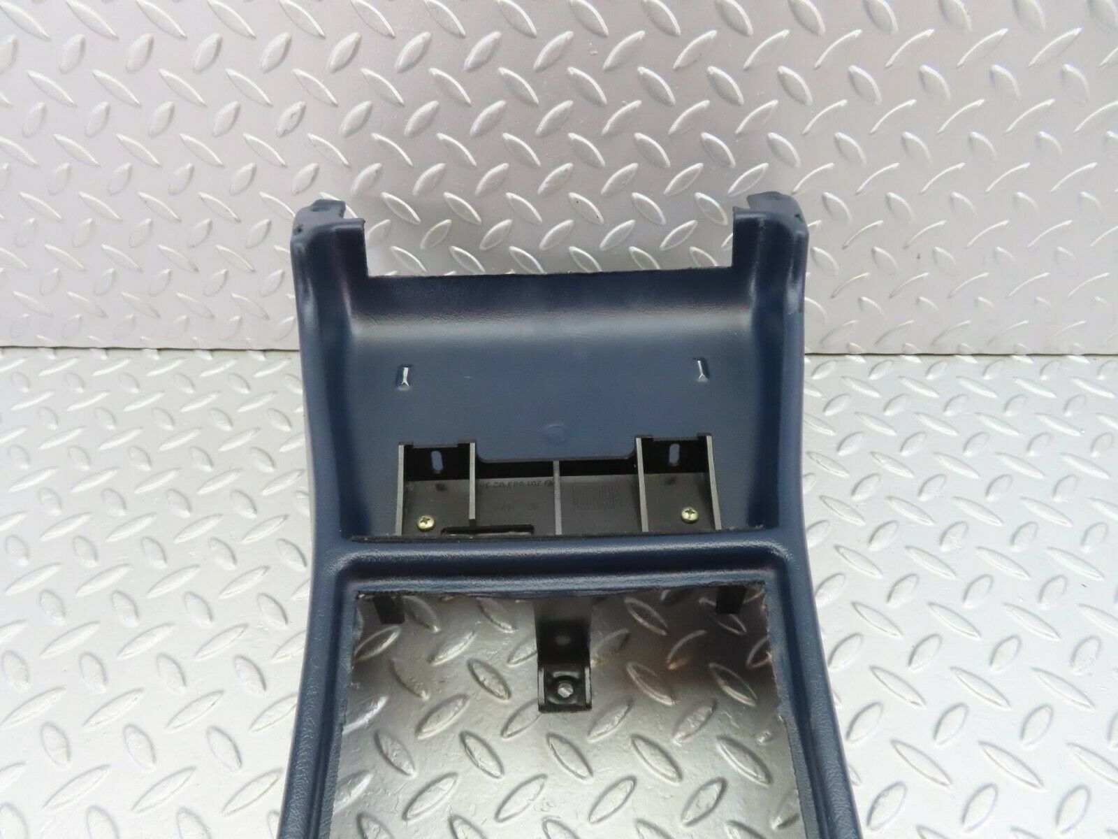 10421 Mercedes-Benz W201 190E Centre Console Blue