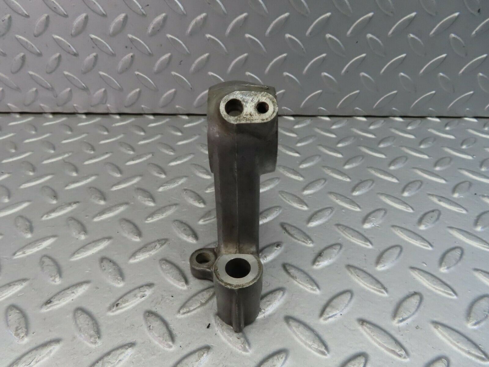 9108 Mercedes-Benz W108 Camshaft Tower Bearing 1800515110