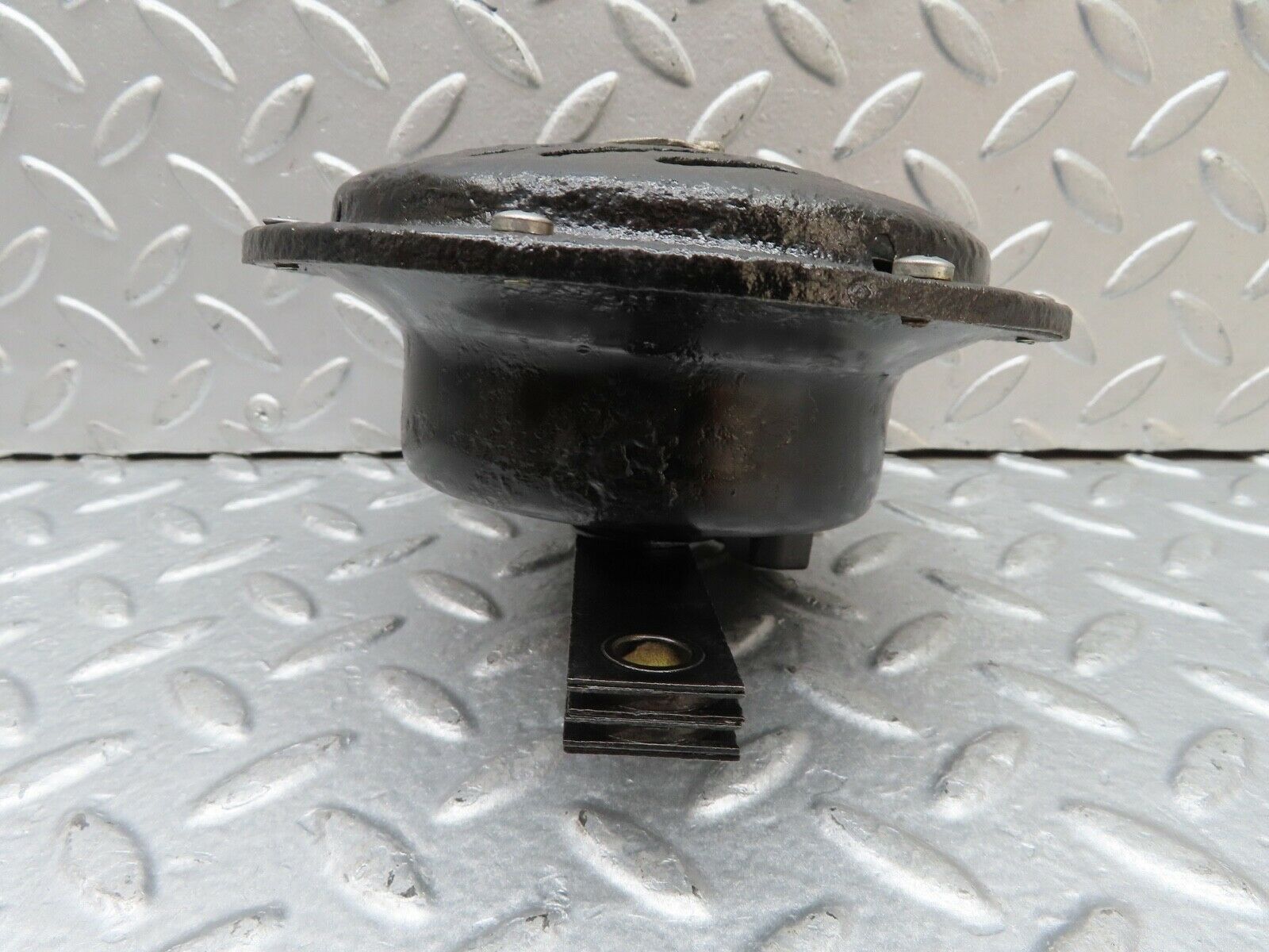 18317 Mercedes-Benz W111 220SE Coupe Horn Bosch HO/FSA 12/10