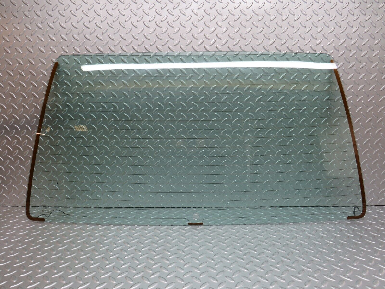 32491 Mercedes-Benz S124 300TE Wagon Tailgate Rear Windscreen Glass