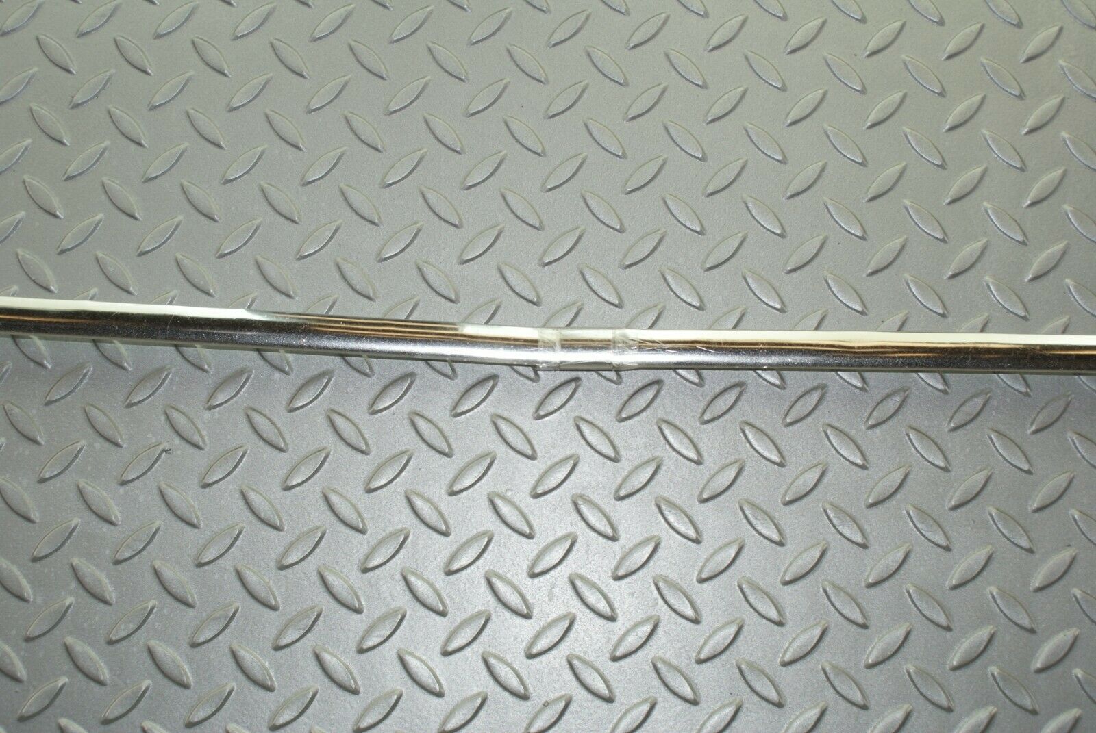 2922 Mercedes-Benz C123 280CE Coupe Front Windscreen Chrome Trim