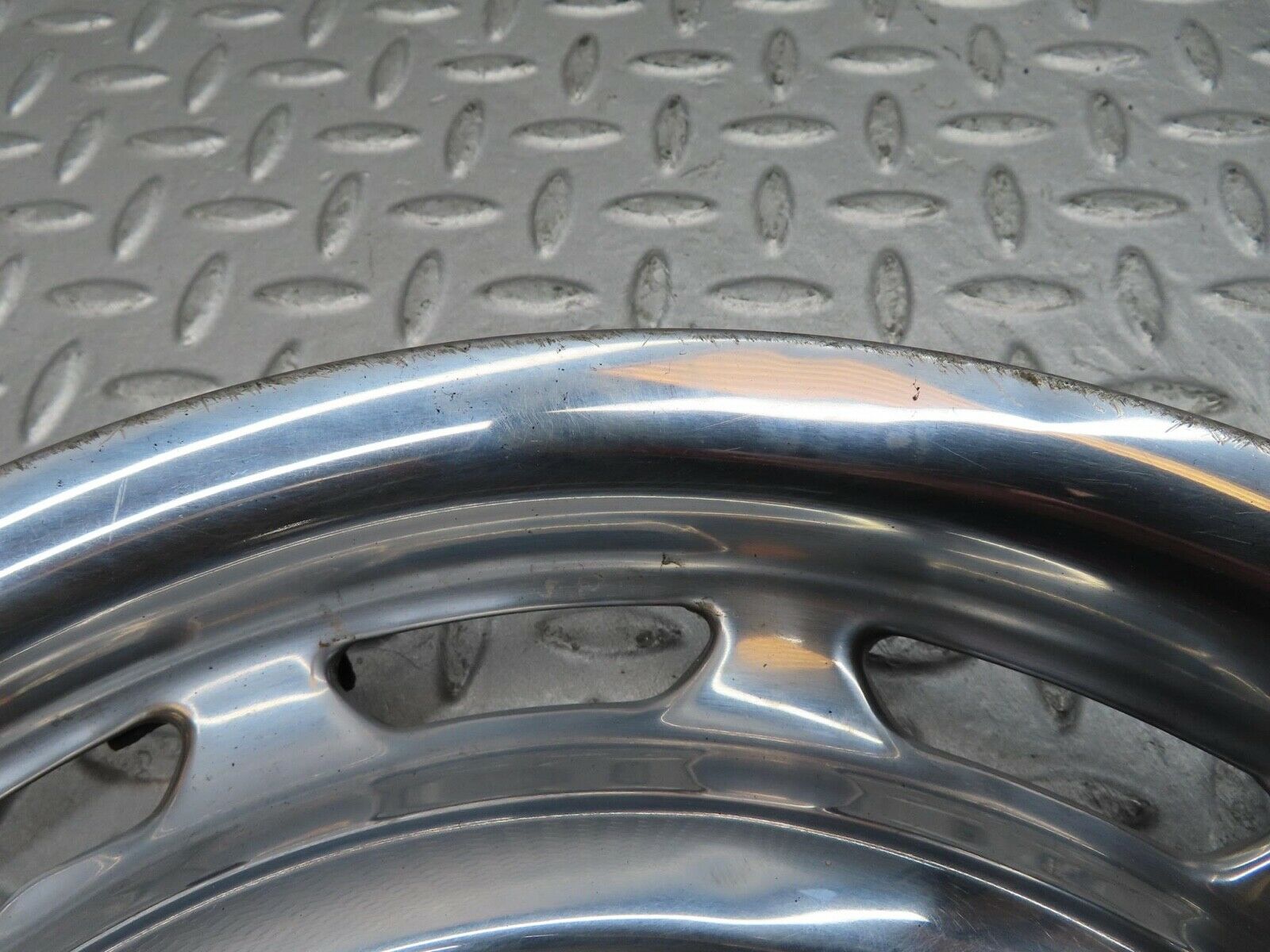 12406 Mercedes-Benz W108 280SE 3.5 Vintage Wheel Trim Hub Cap 14