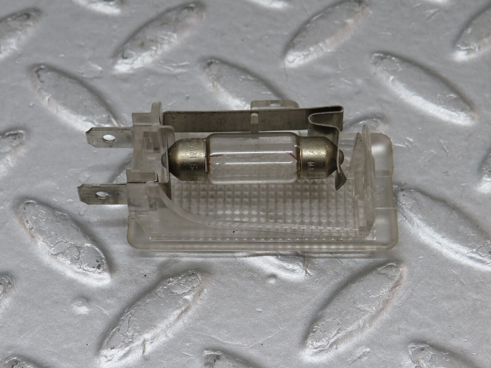 36182 Mercedes-Benz W126 420SE Glove Box Light 1268201301