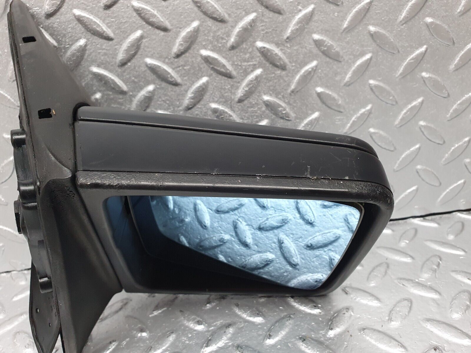 41394 Mercedes-Benz W124 200E Electric Wing Mirror Left Side 1248110398