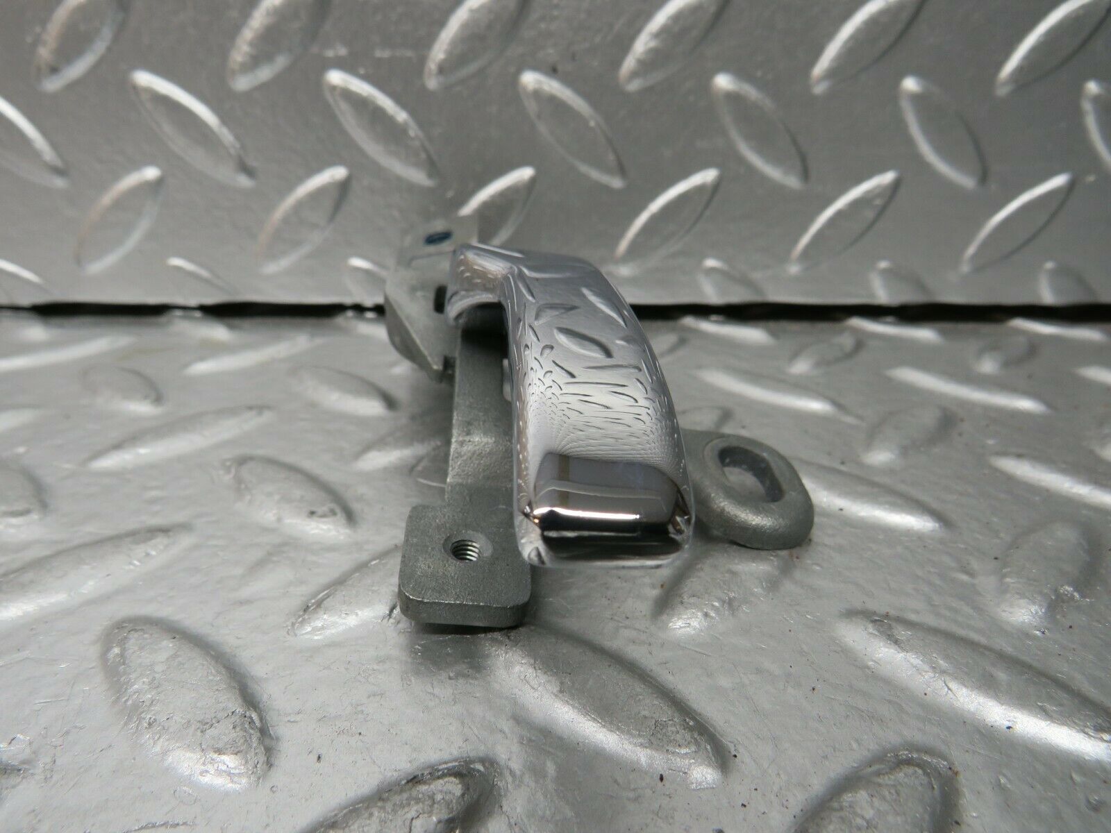 23970 Mercedes-Benz W123 280E Right Interior Door Handle 1237600261