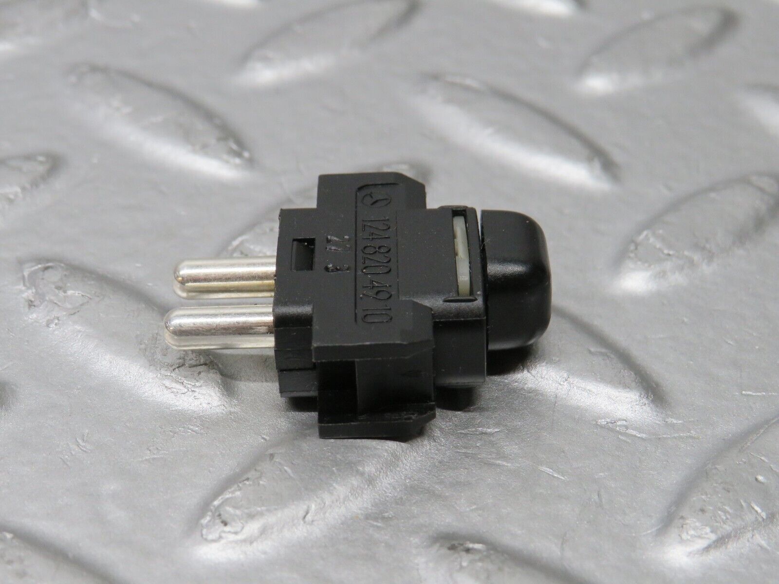 38140 Mercedes-Benz A124 320E Cabriolet Child Lock Control Switch 1248204910