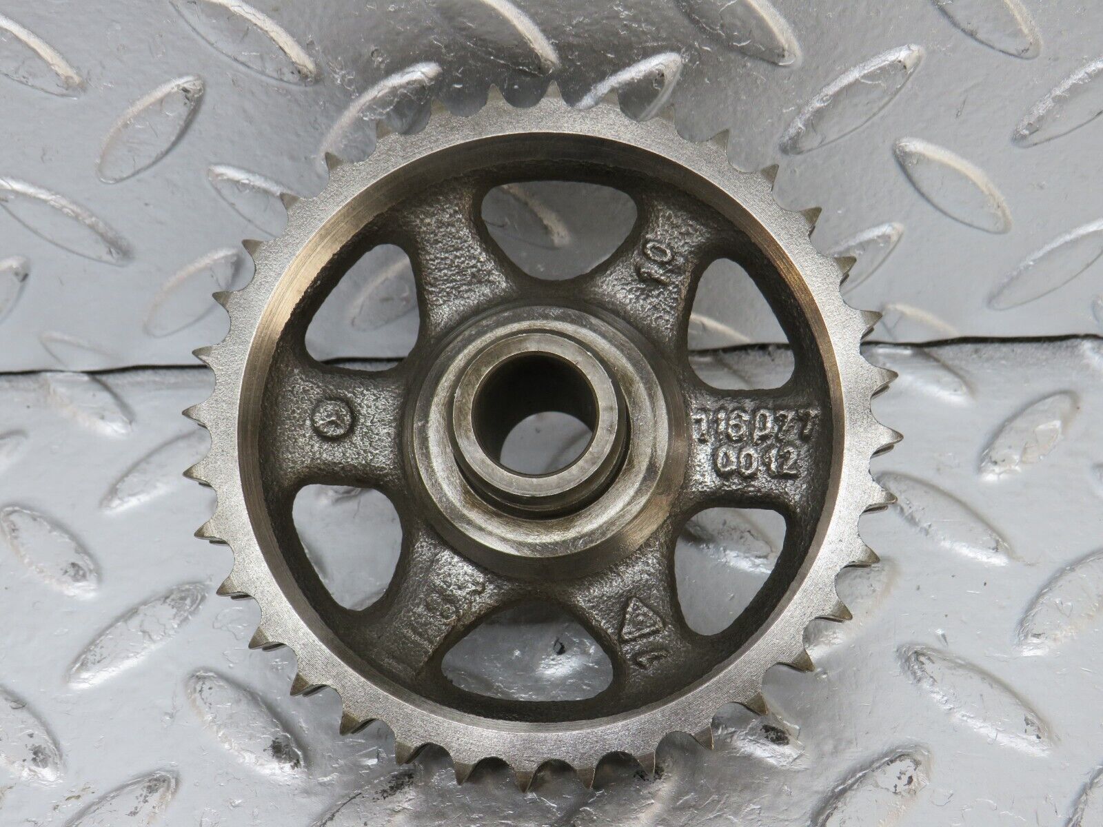 34519 Mercedes-Benz C126 380SEC Coupe Timing Gear Sprocket 1160770012