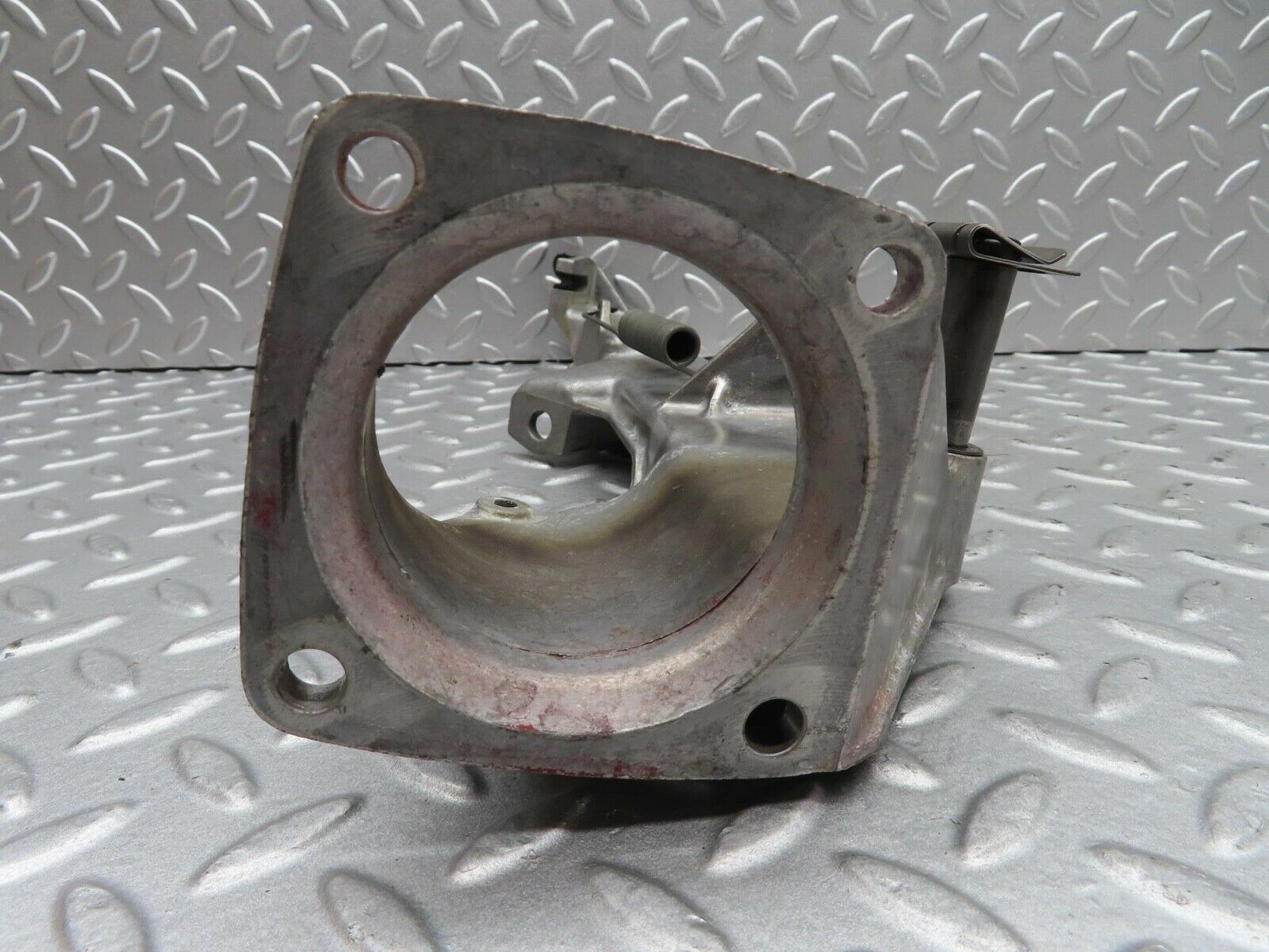 14397 Mercedes-Benz W116 350SE Brake Pedal Bracket 1072941101