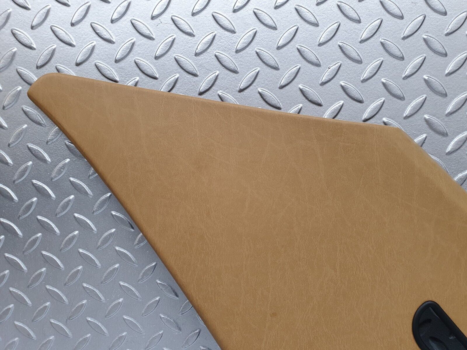 41381 Mercedes-Benz W124 200E C Pillar Cover Panel Right Palomino 1246950244