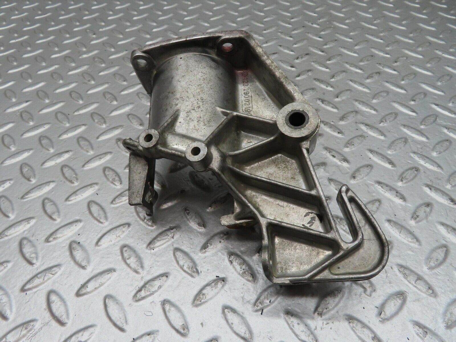 7018 Mercedes-Benz W123 230E Brake Pedal Bracket 1232900219