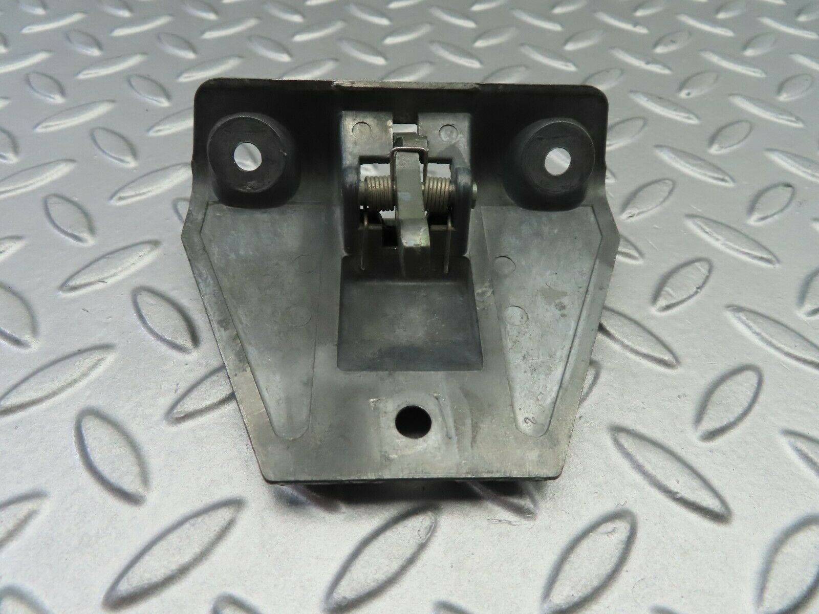 6883 Mercedes-Benz C107 350SLC Coupe Boot Latch Lock