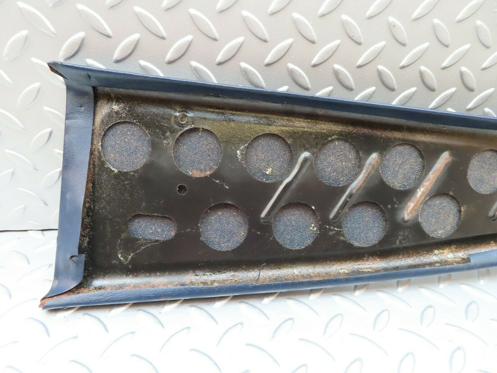 4344 Mercedes-Benz W123 230E B Pillar Cover Right Side Blue