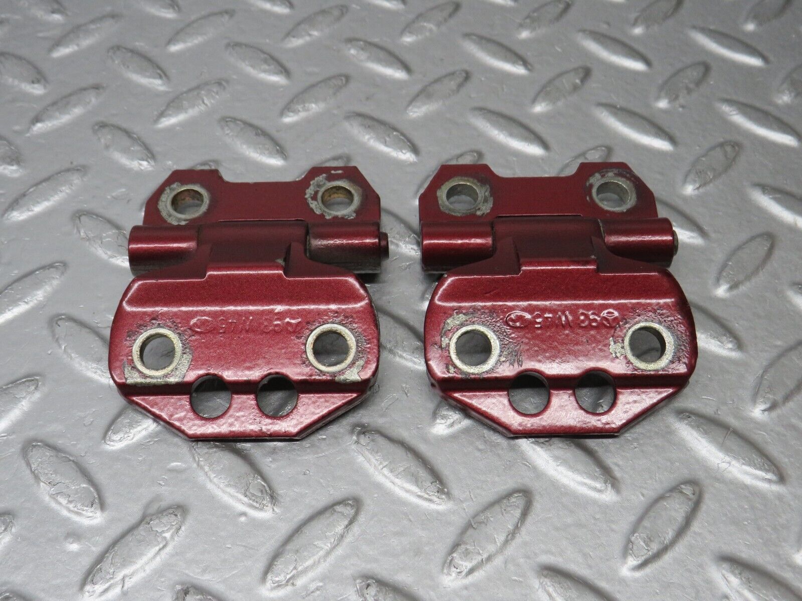 38337 Mercedes-Benz R129 280SL Coupe Right Door Hinge