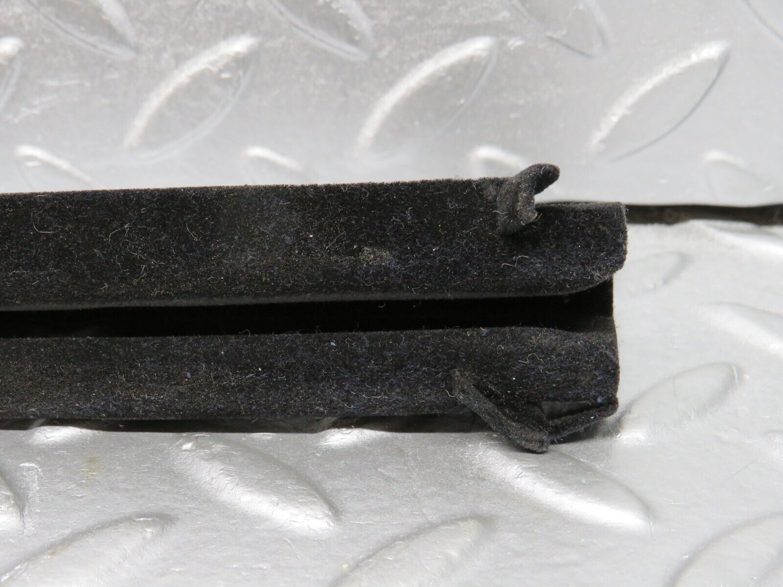 39720 Mercedes-Benz R129 320SL Coupe Left Door Wing Mirror Rubber 1297250166