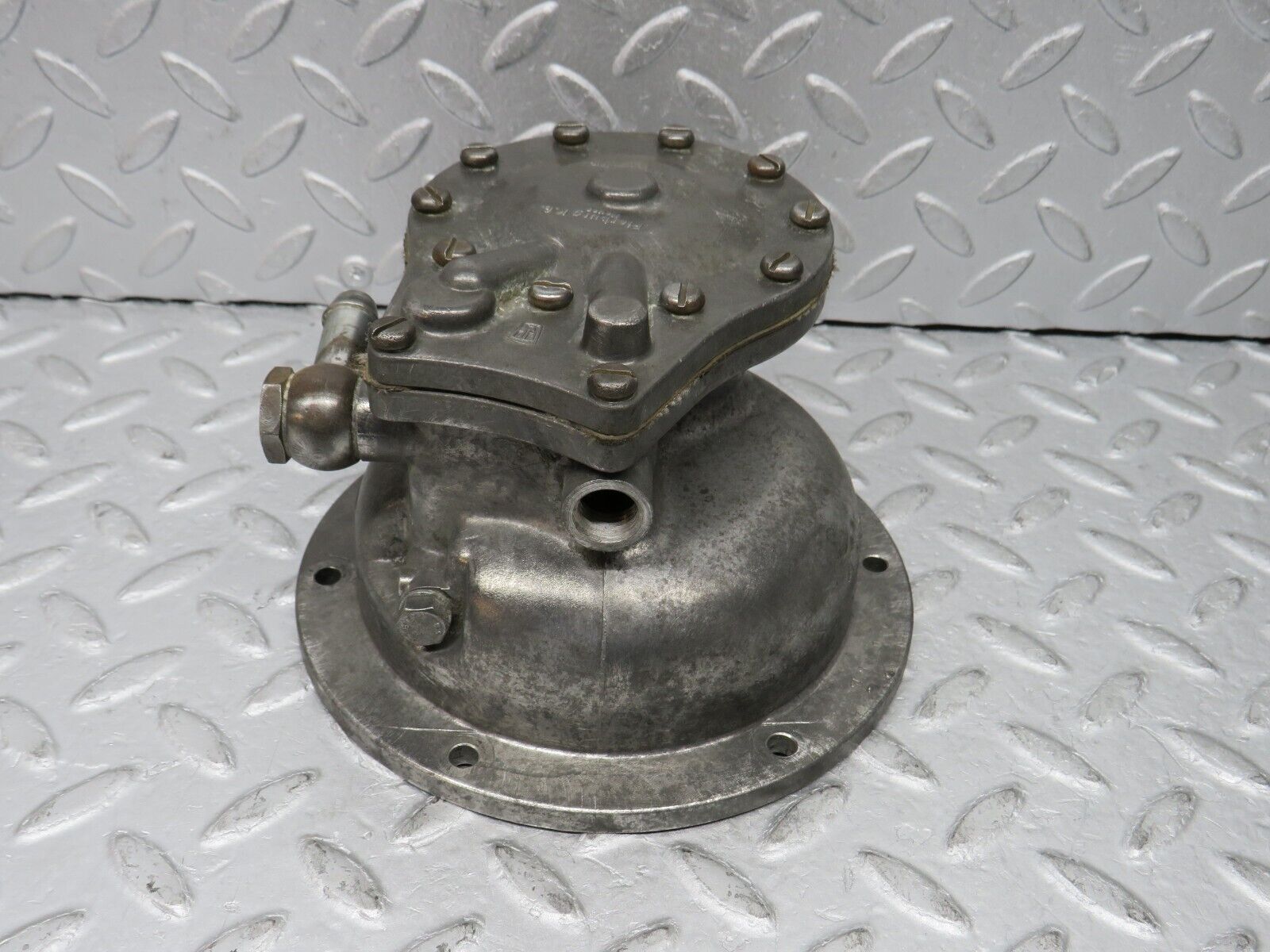 35909 Mercedes-Benz 240D OM616.912 Vacuum Pump Pierburg DB/U7 5015