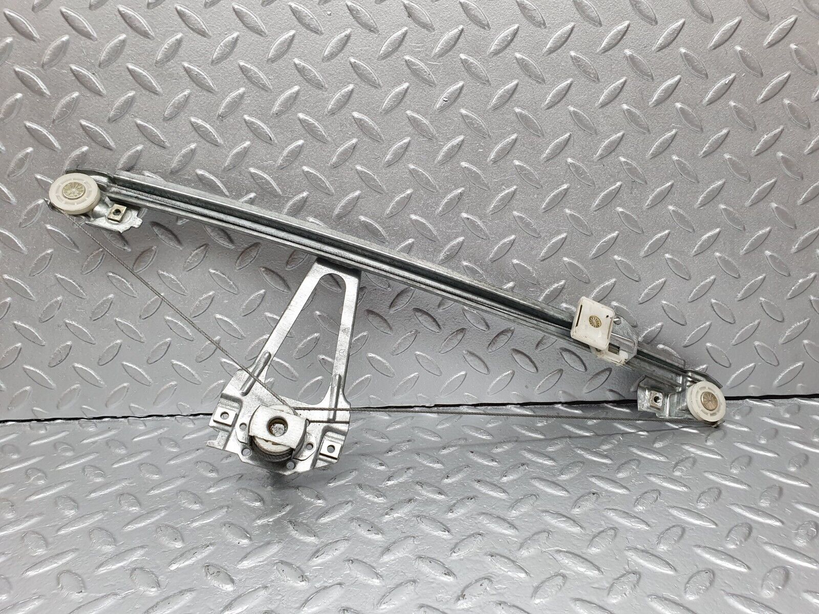 41403 Mercedes-Benz W124 200E Rear Left Manual Window Regulator