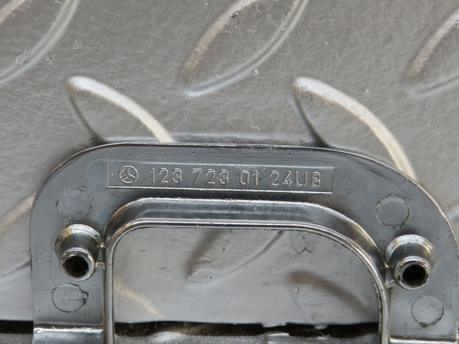 28282 Mercedes-Benz S123 240D Wagon Left Interior Chrome Latch Trim 1237230124