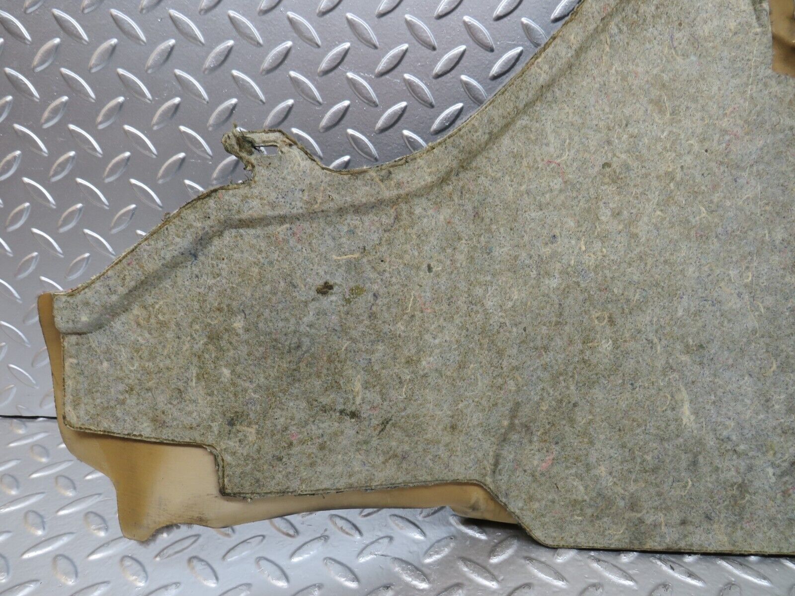 25755 Mercedes-Benz W124 280E Centre Console Carpet Left Side Grey