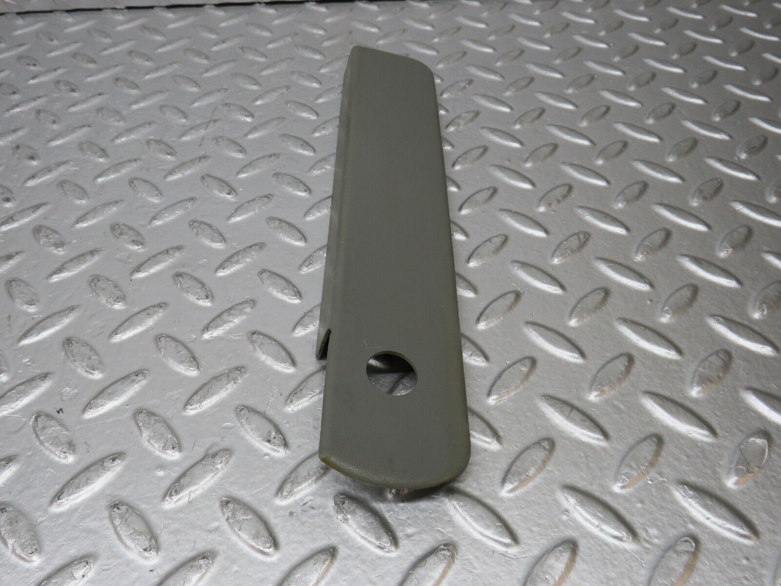 31265 Mercedes-Benz S124 220TE Rear Left Backrest Lever Cover 1249240337