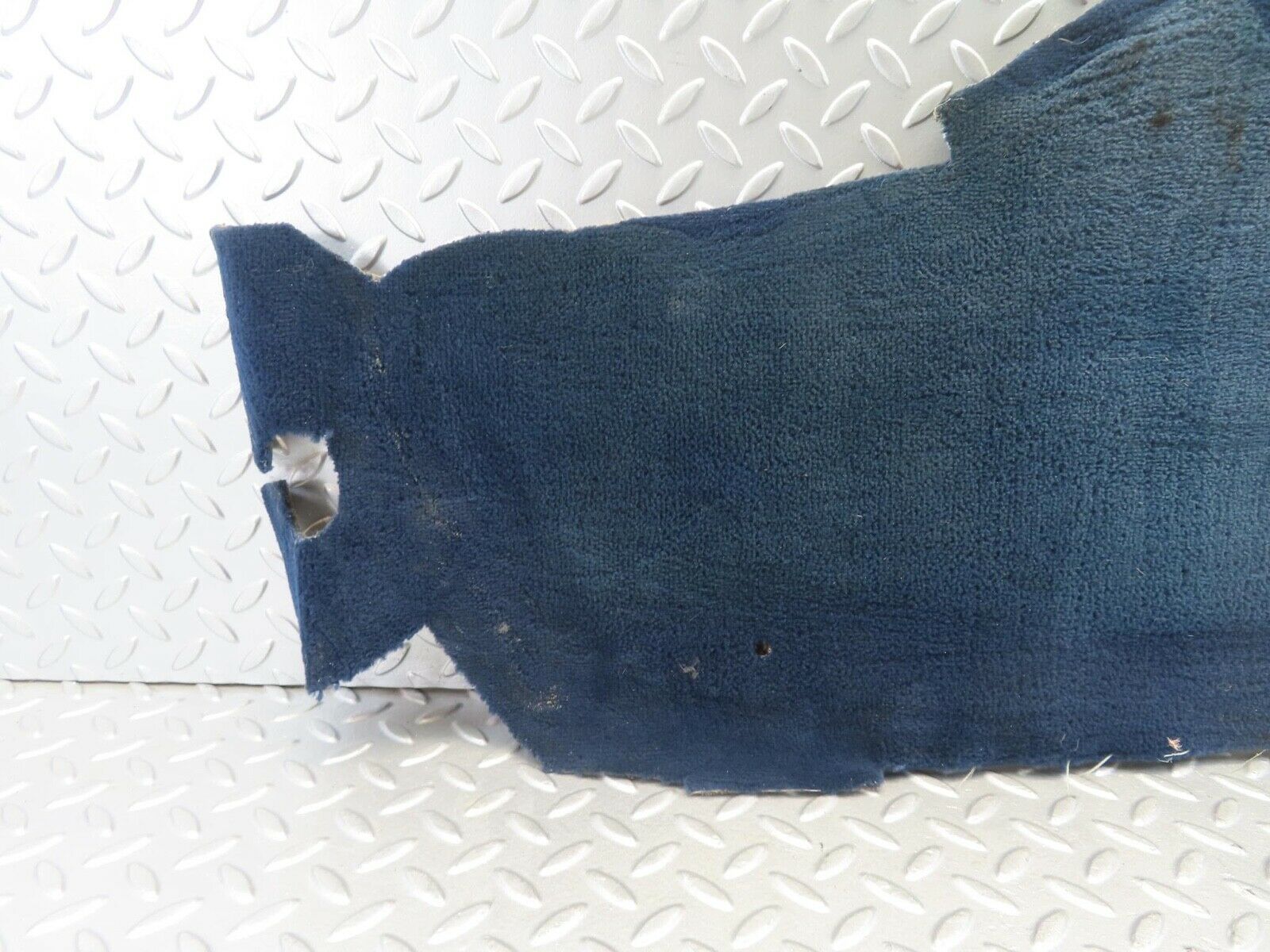 11602 Mercedes-Benz C123 230CE Coupe Centre Console Carpet Blue Left Side