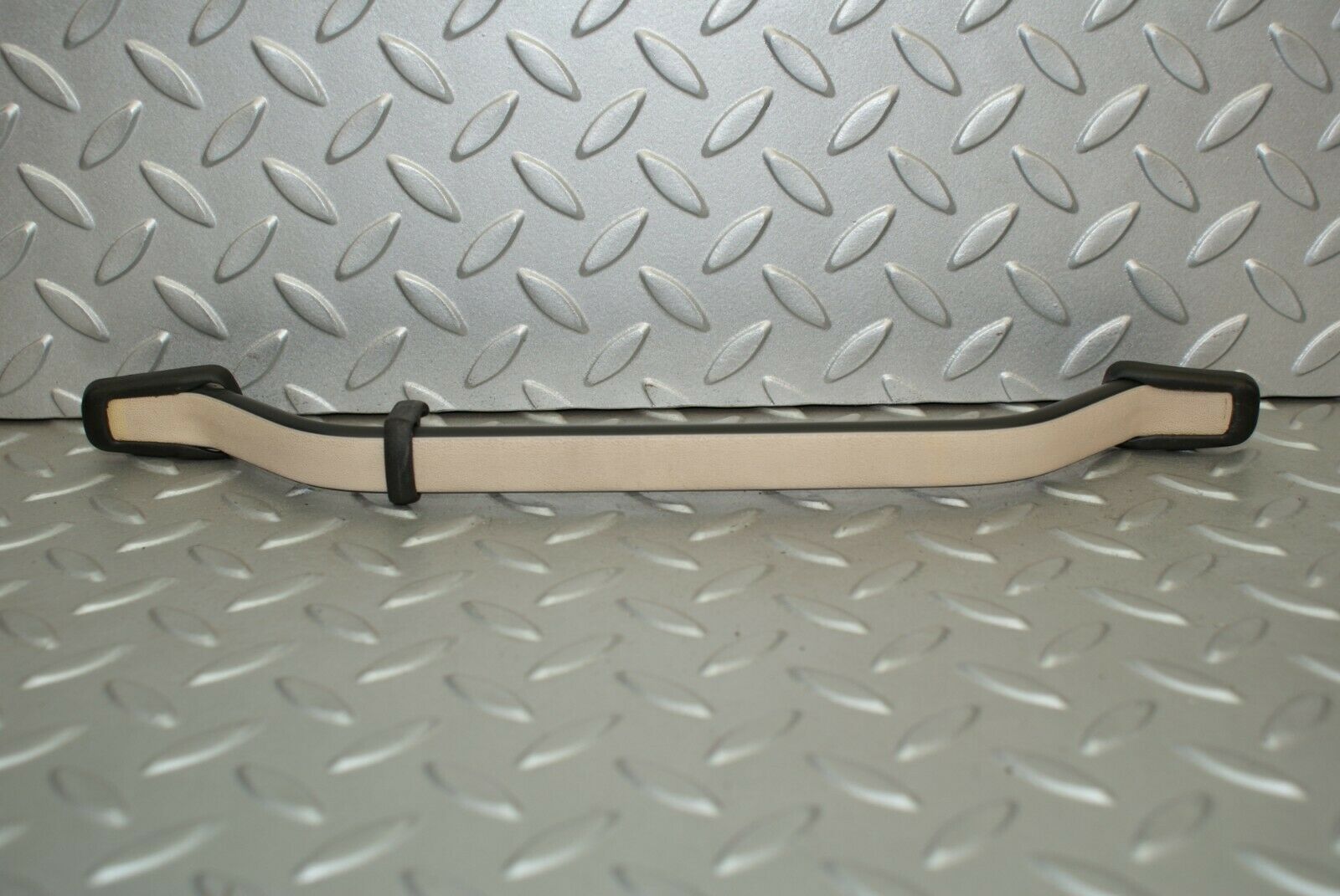 2746 Mercedes-Benz C123 280CE Coupe Interior Roof Grab Handle Rear