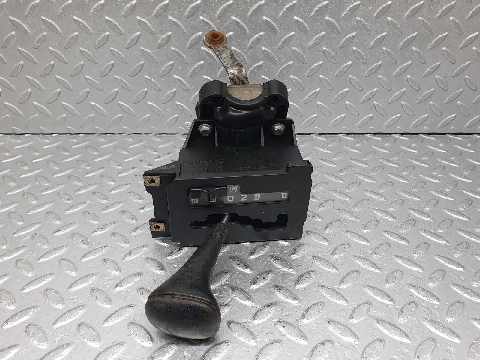 41168 Mercedes-Benz W126 300SE Gear Shift Selector 1262670740