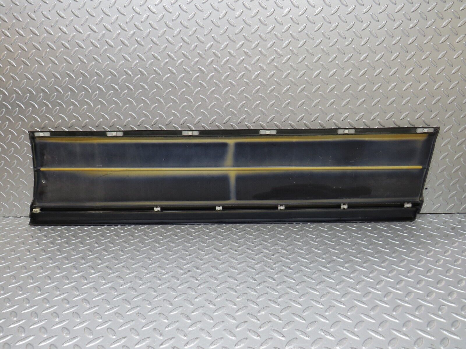 35293 Mercedes-Benz W140 Front Left Door Moulding Trim 1406907140