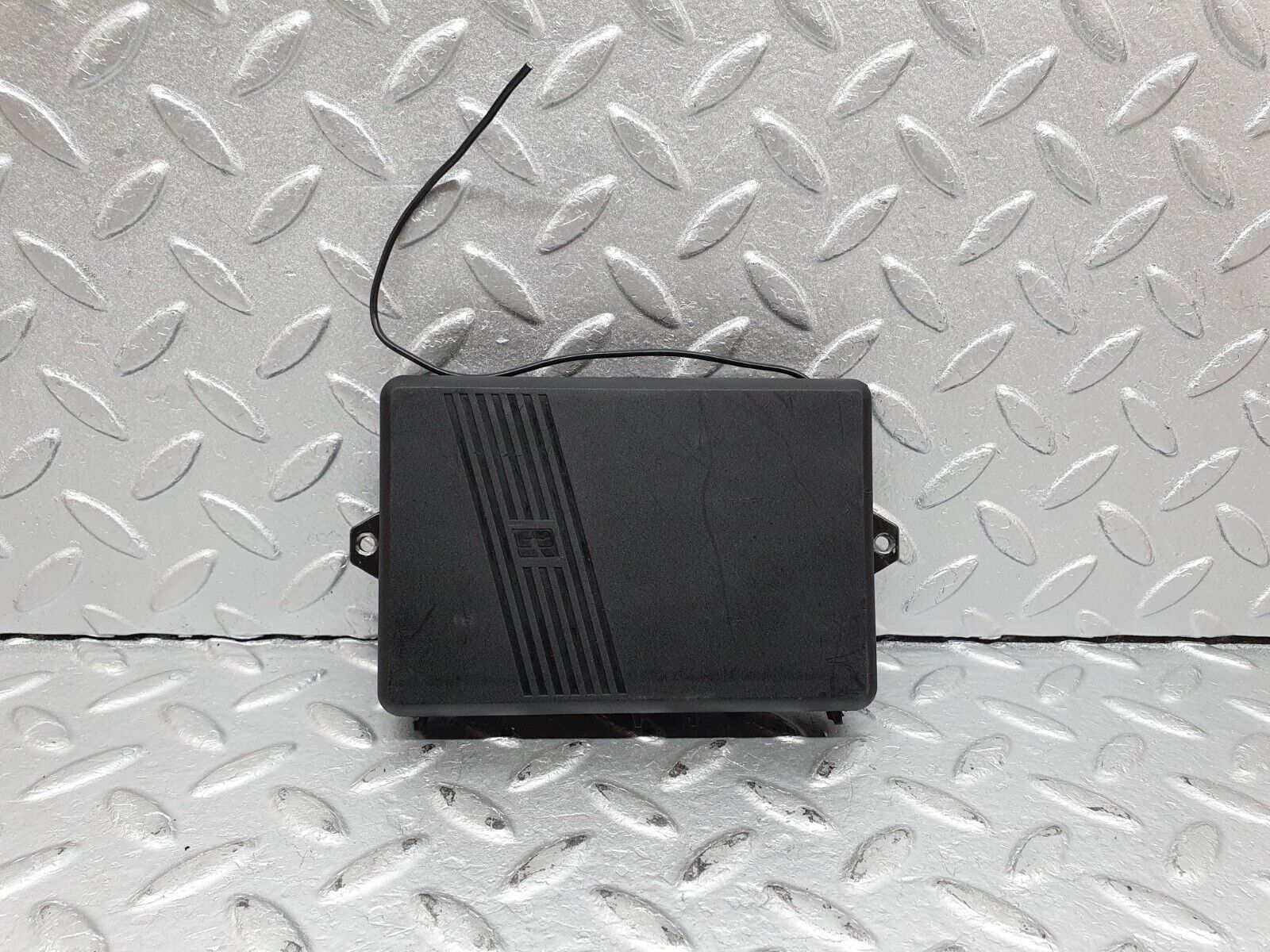 41086 Mercedes-Benz W126 300SE Infrared Alarm Control Module Unit Q35003918