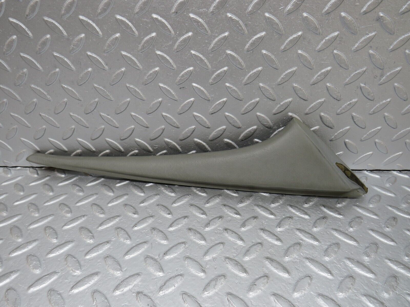 35974 Mercedes-Benz W126 420SE Rear Left Door Panel Cover Grey