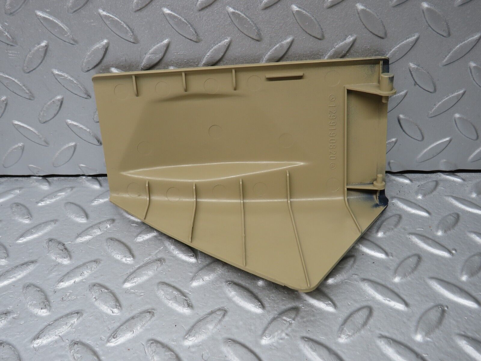 36819 Mercedes-Benz R129 300SL-24 Front Right Seat Plastic Cover 1299190820