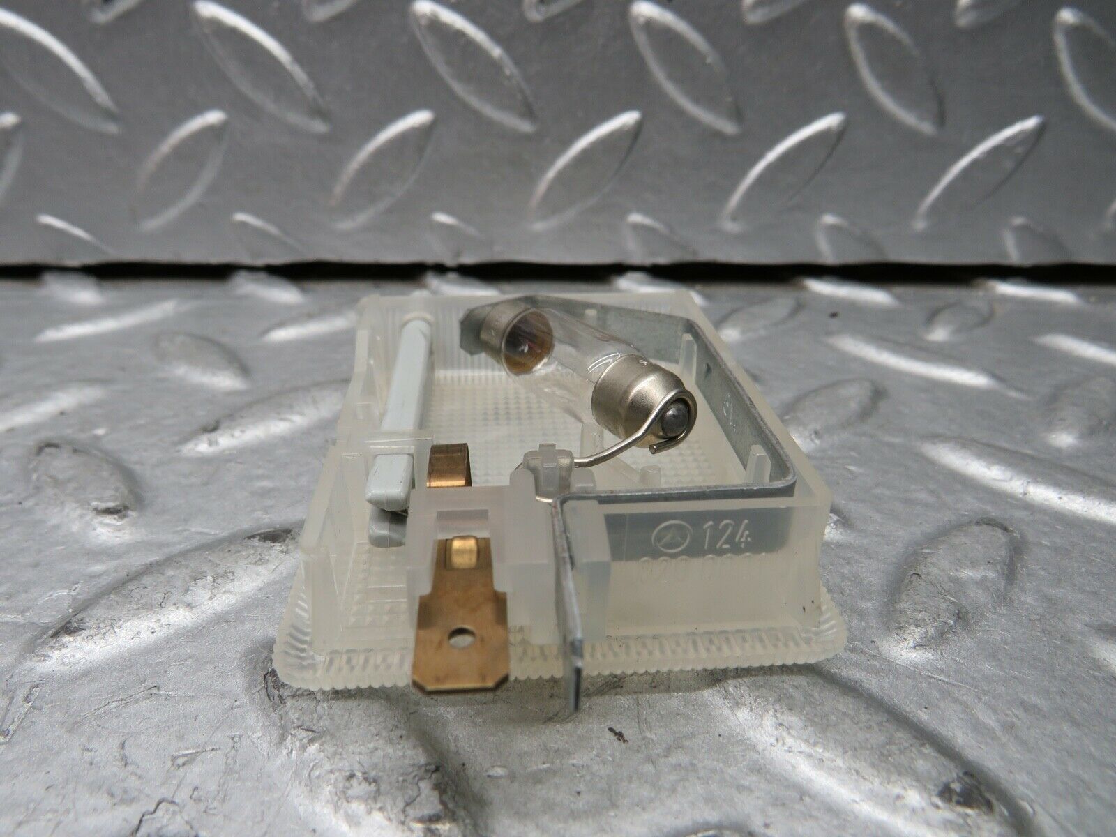 21911 Mercedes-Benz W124 Glove Box Light 1248200001