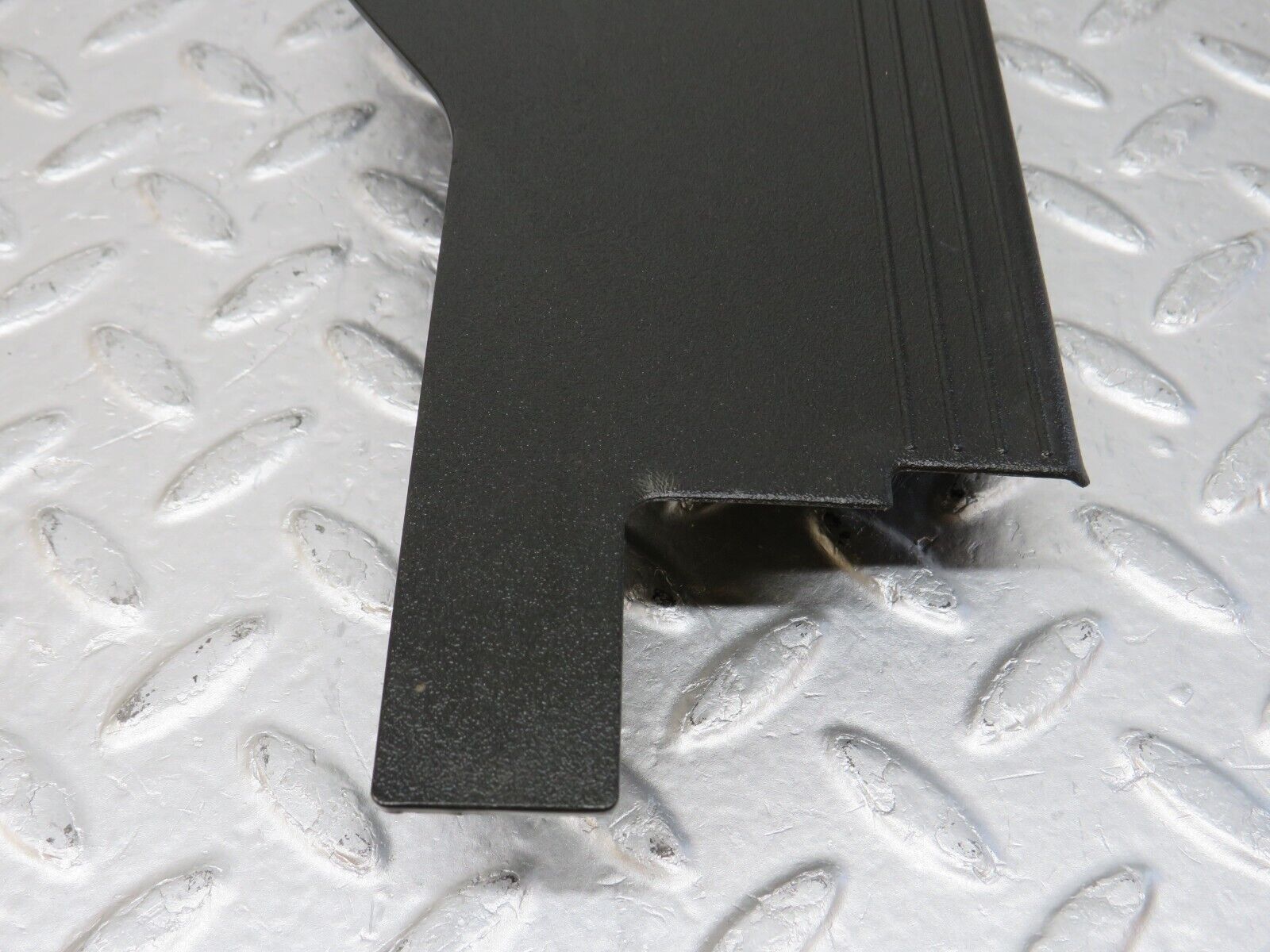 34857 Mercedes-Benz W210 320E Rear Right Door Sill Trim Grey 2106802635