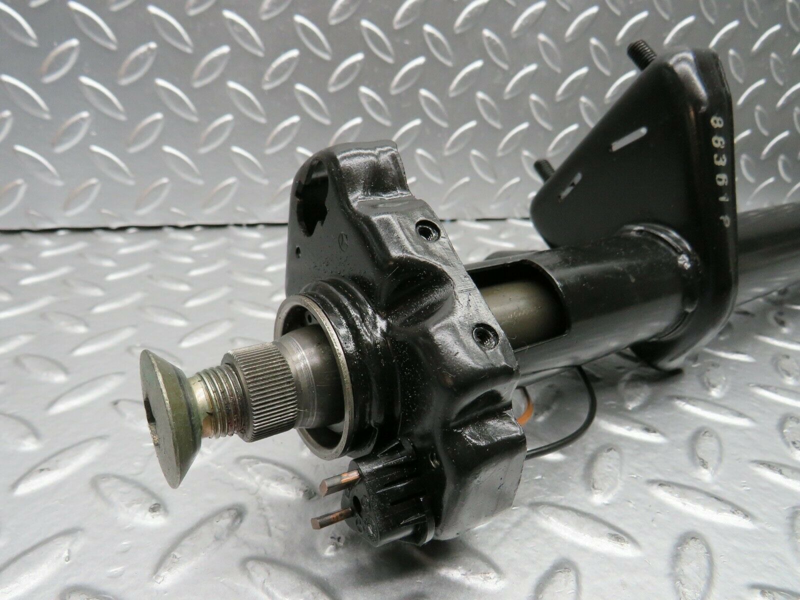 22948 Mercedes-Benz C123 230CE Coupe Steering Column